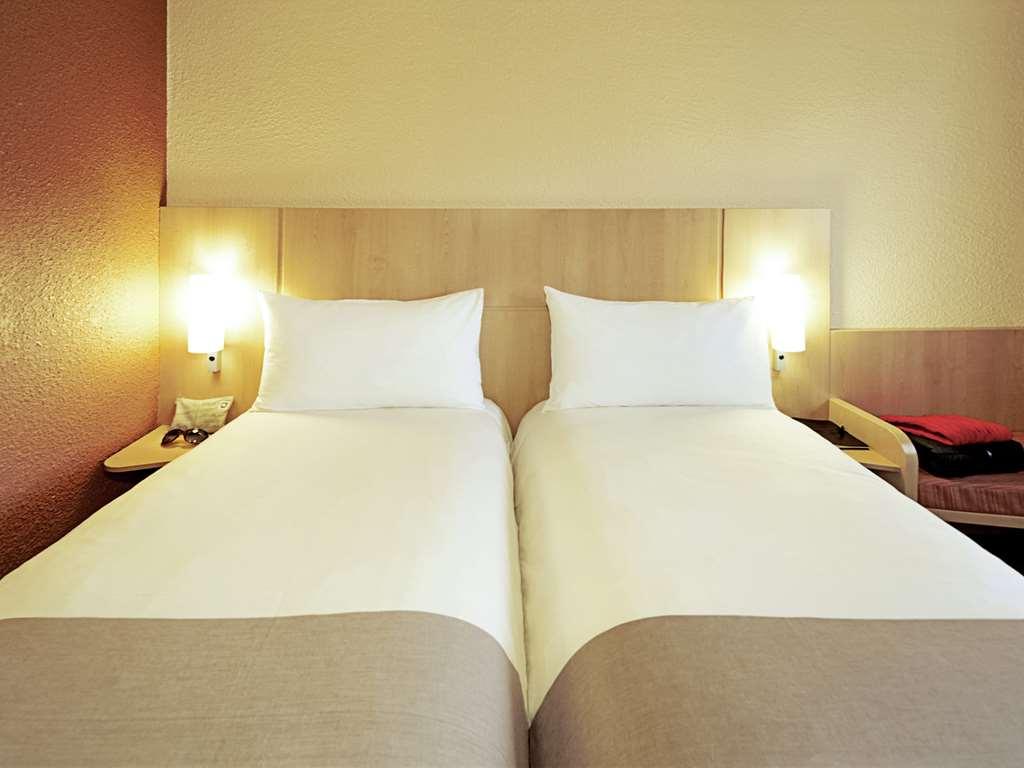 Hotel Ibis Styles Abidjan Plateau Zimmer foto