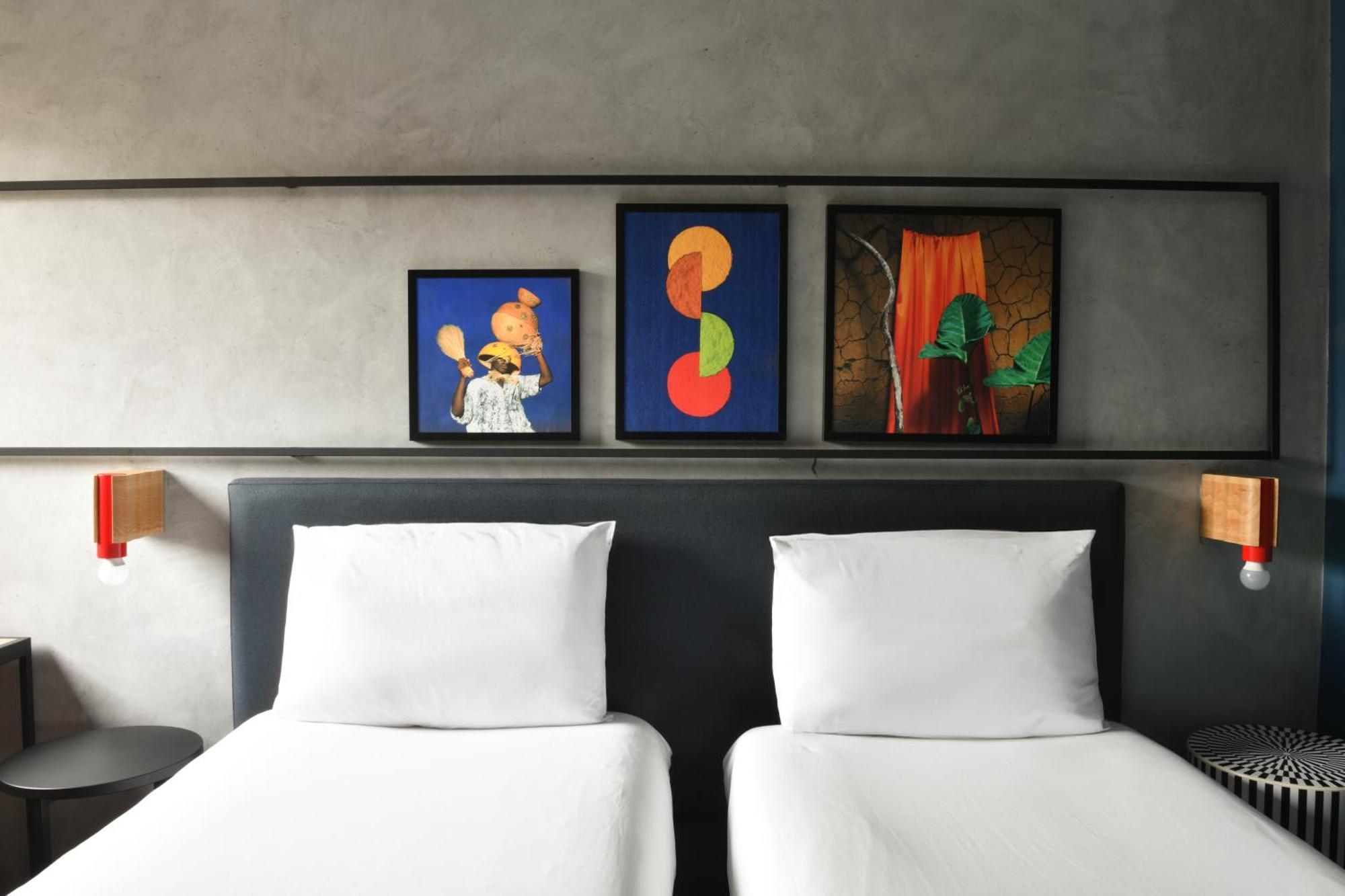 Hotel Ibis Styles Abidjan Plateau Exterior foto