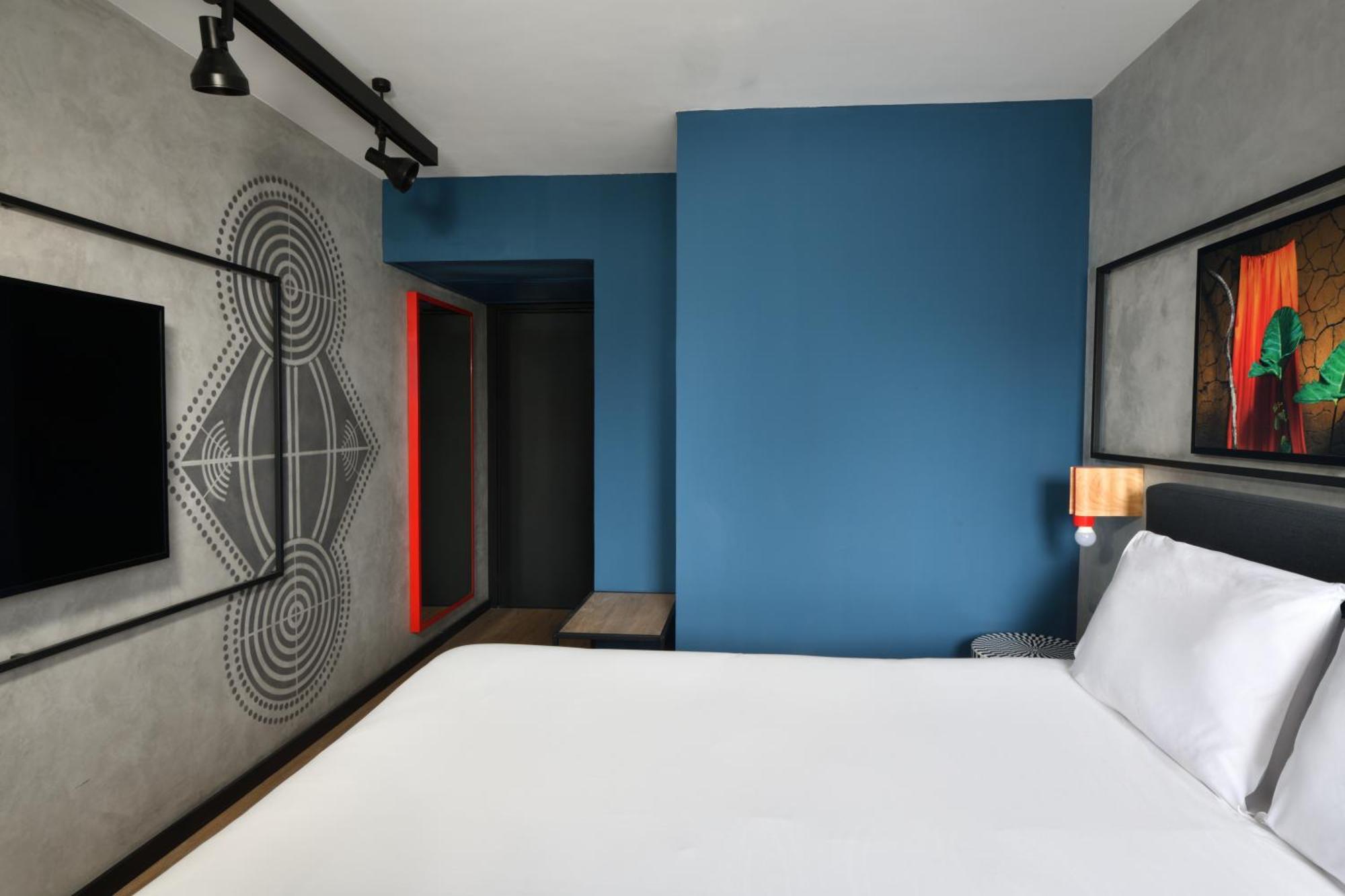 Hotel Ibis Styles Abidjan Plateau Exterior foto